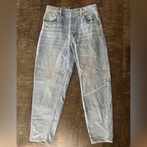 Lucky Brand Women’s 80’s Curve High Rise Taper Light Blue Jeans (Size 6 / 28)